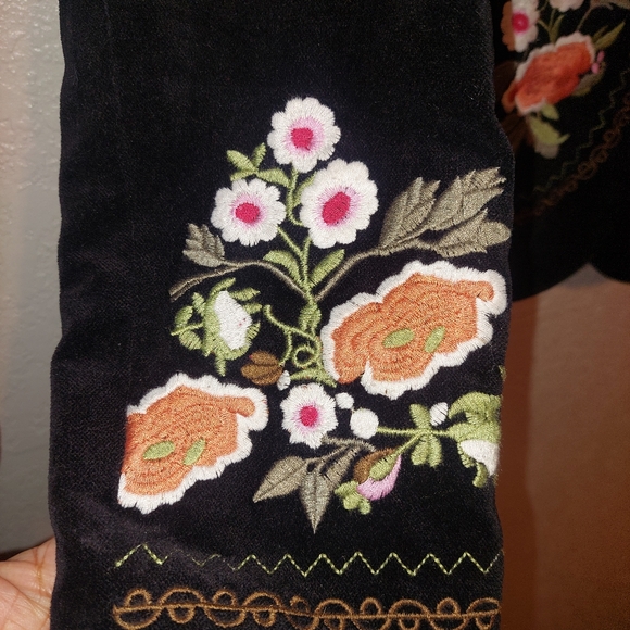 Vintage Y2K Pepper Black Floral Embroidered Collared Velvet Jacket Size S - Picture 5 of 7